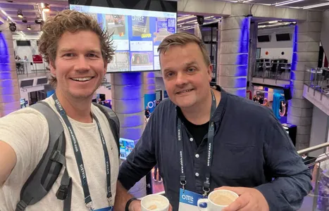 Christian und Axel mit Kaffee beim OMT-Selfie.