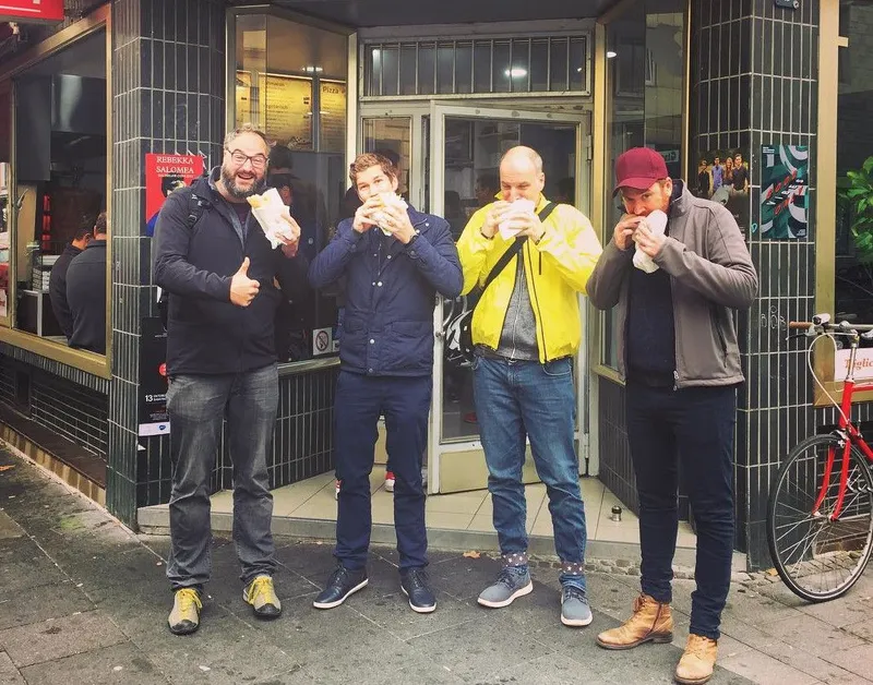 Axel, Arne, Joachim und Jan beim Onboarding.